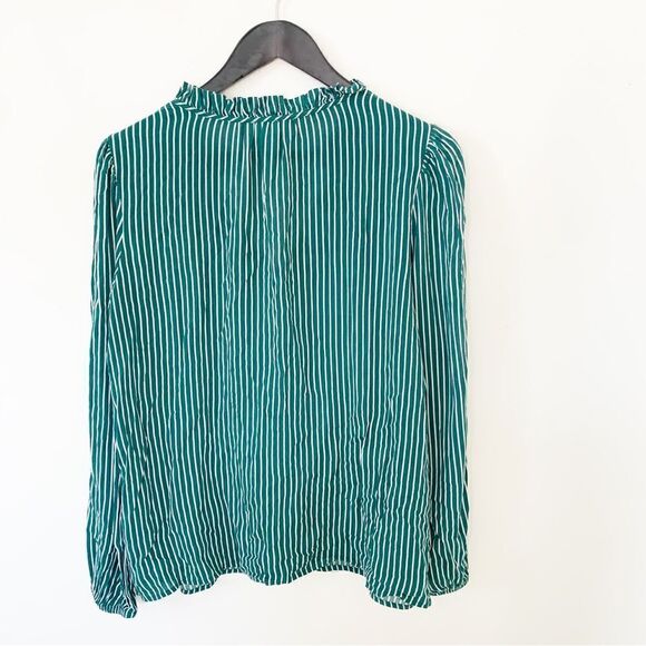 GAP Green White Vertical‎ Striped Ruffle VNeckline Long Sleeve Blouse - Picture 2 of 6